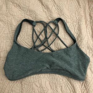 Lululemon free to be(wild) bra